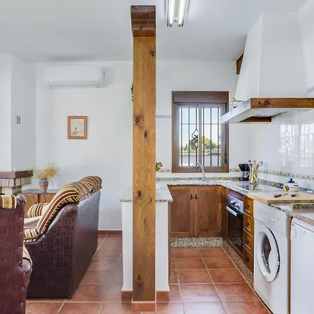 Casa Villanueva 4 - Solo Familias *