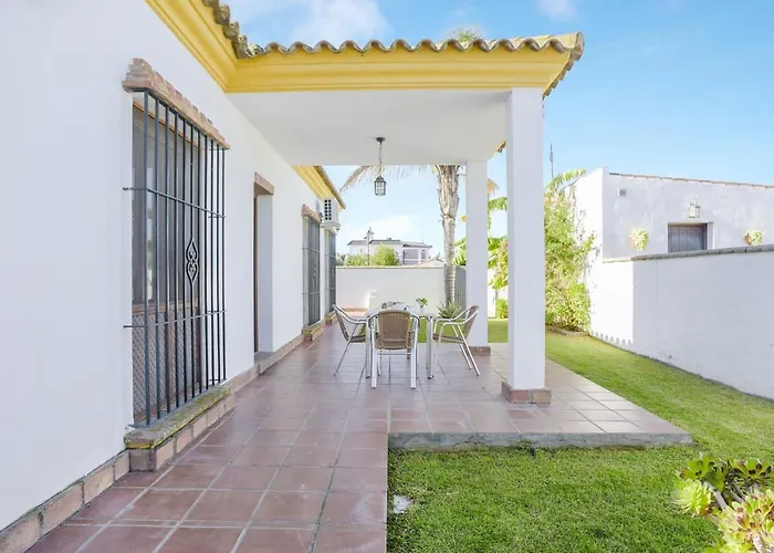 Casa Villanueva 4 - Sólo Familias